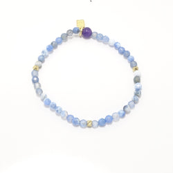 Baby Blue & White/Gold Beaded Bracelet